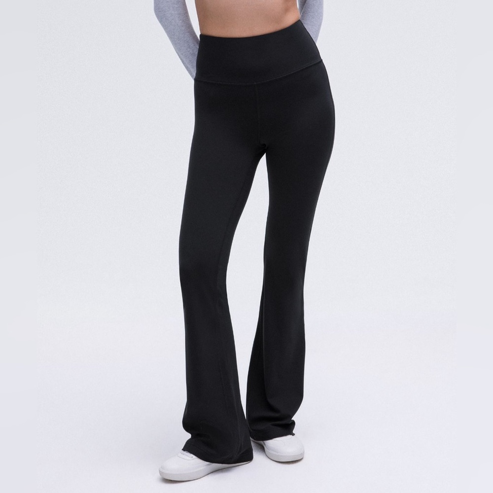 Lululemon Groove High-Rise Flared Pants